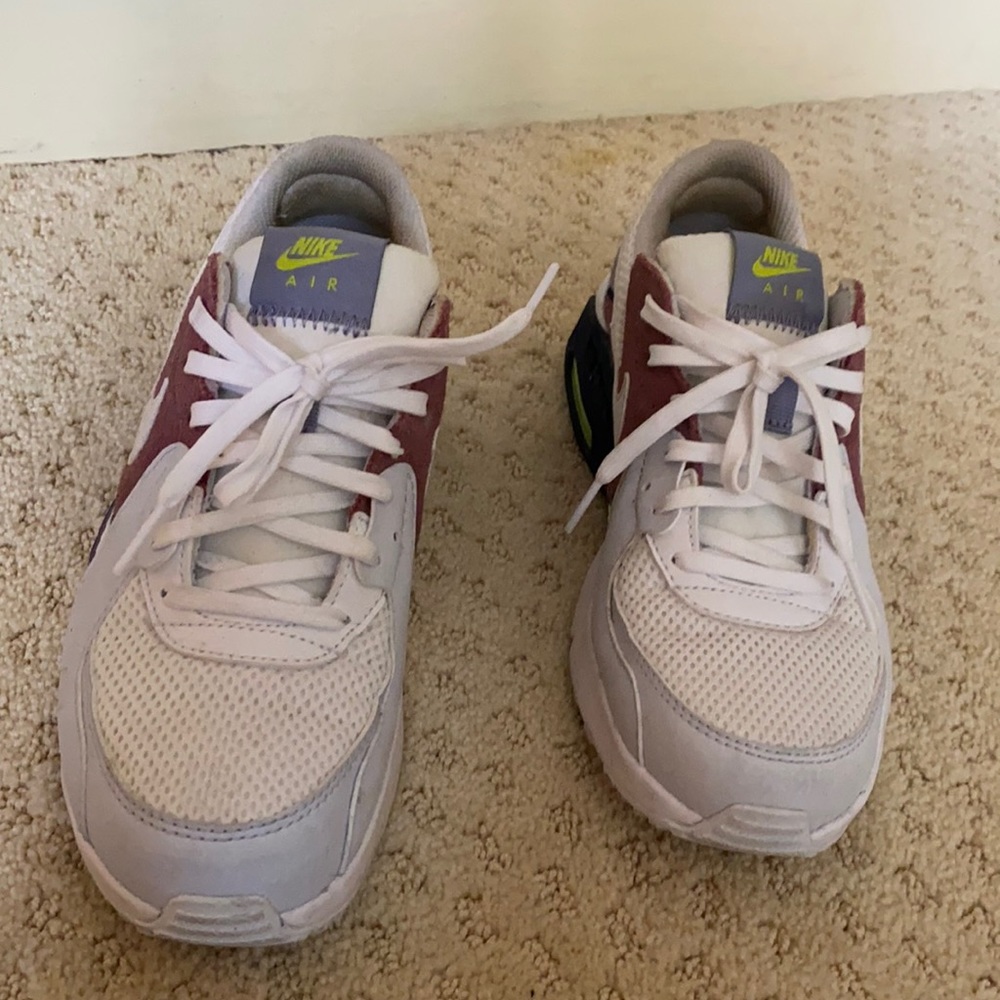 Nike Air Max, women’s 6